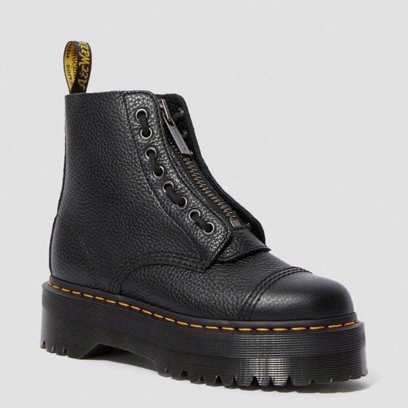 Dr. Martens Shoes - “SINCLAIR” DR MARTENS